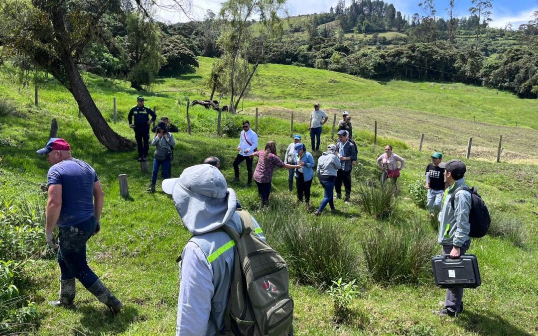 Alerta urgente por amenazas de grupos armados ilegales contra líderes campesinos de la vereda de Güina, en el municipio de machetá, riesgo de desplazamiento y posibles atentados contra su vida.